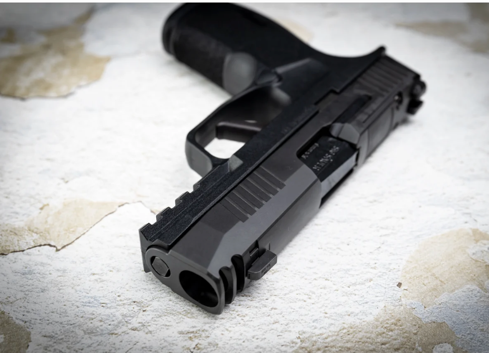 SIG Sauer P365-XMACRO Comp 9mm Optic Ready 17-Round