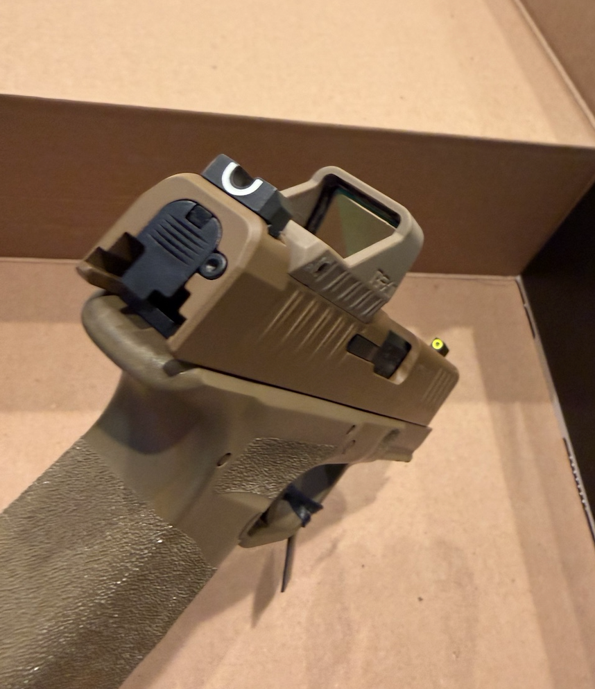 Springfield Armory Hellcat Pro OSP FDE Gear Pac 9mm w/ Viridian RFX11 Green